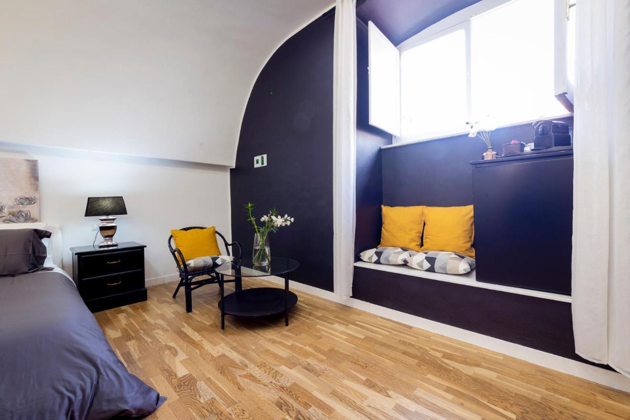B&B Palazzo Satriano Napoli Eksteriør bilde