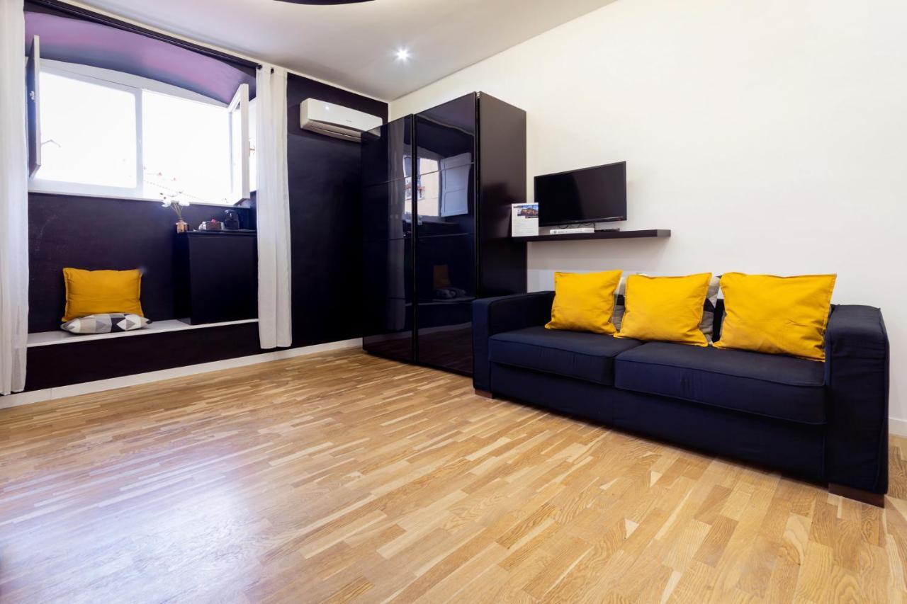 B&B Palazzo Satriano Napoli Eksteriør bilde