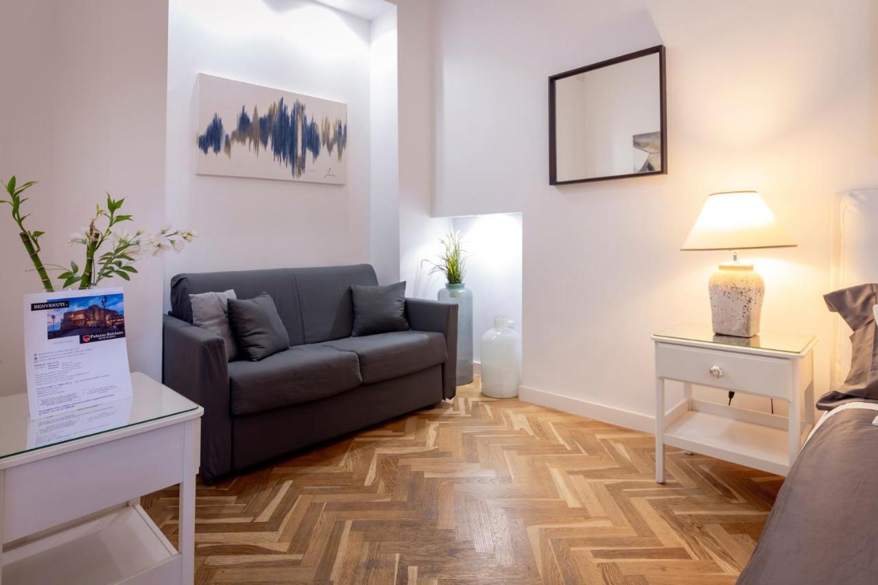 B&B Palazzo Satriano Napoli Eksteriør bilde